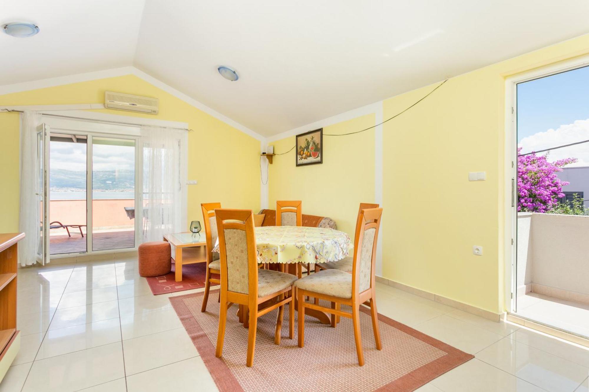 Apartments By The Sea Slatine, Ciovo - 11126 외부 사진
